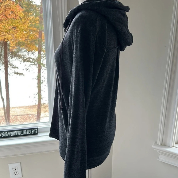 Prana Super Soft Hoody, Size Small, Like New - Picture 3 of 9